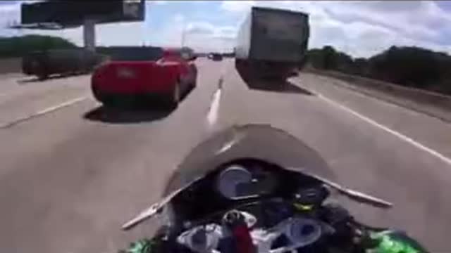 It's incredible video for bike lovers