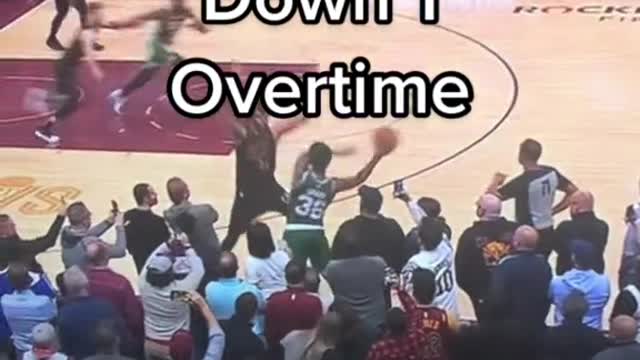 Overtime final 2 seconds Boston Celtics down one to the Cleveland Cavaliers