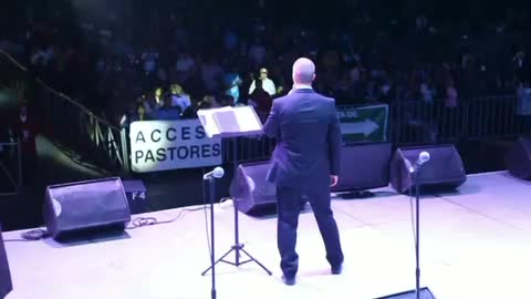 Joseph Z speaking at Zocalo Square, Mexico City!