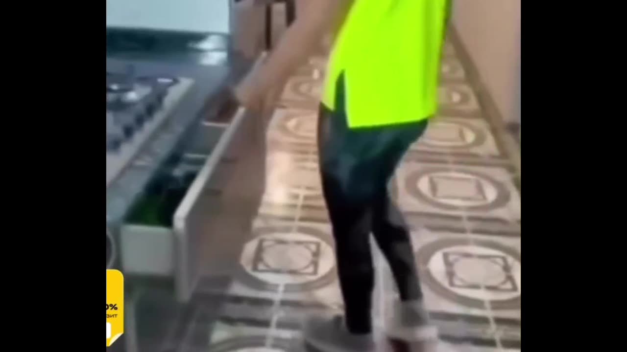Pizza cleaning time 🤣