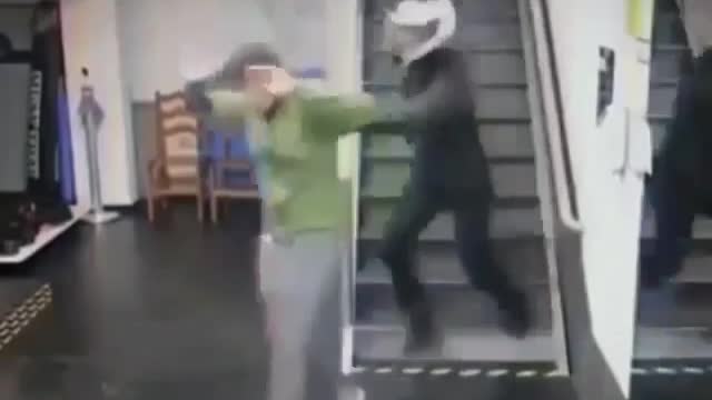 this video you must watch. he got double crossed.