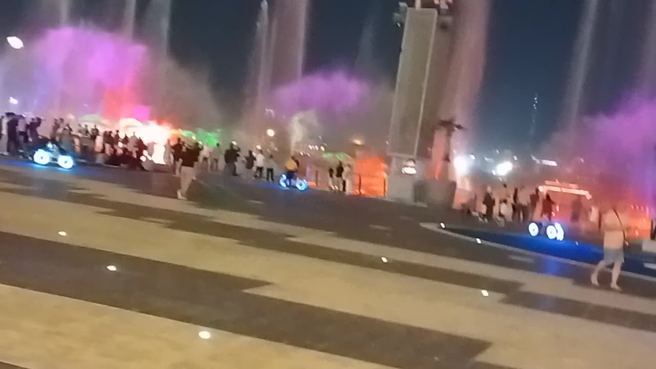 Dubai water show