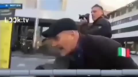 Giornalisti corrotti.