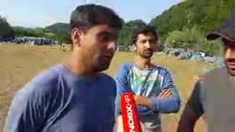 Uživo iz migrantskog kampa u Velikoj Kladuši