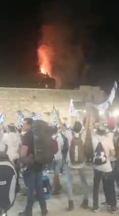 L'esplanade des Mosquées prend feu à Jérusalem