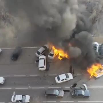 Explosions and fires in the Russian city of Belgorod amid an air raid alert on Dec. 30