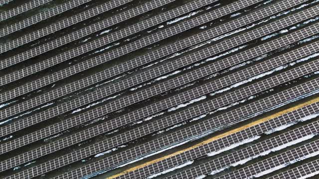 Drone captured mind-blowing footage of solar panel like INCEPTION movie