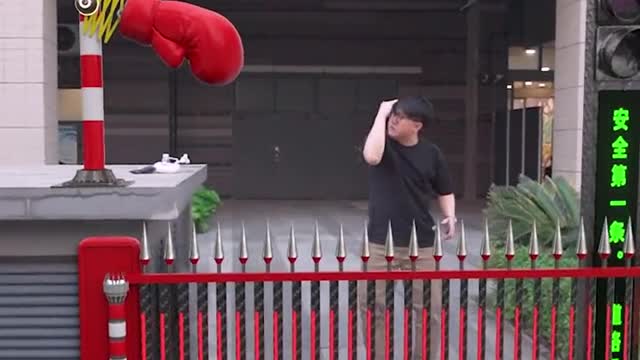 Funny comedy pranks