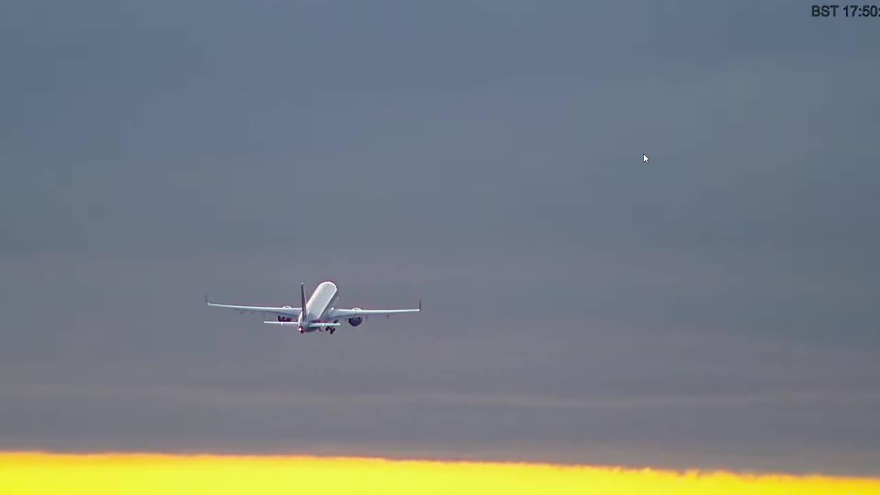 Stunning Evening Takeoff from Heathrow | Sunset Views