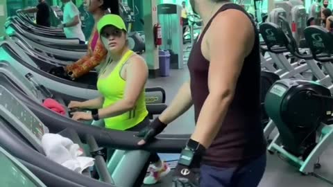 ACADEMIA FITNESS COMEDIA