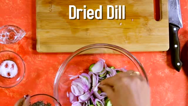 Cucumber And Onion Salad For Weight-Loss