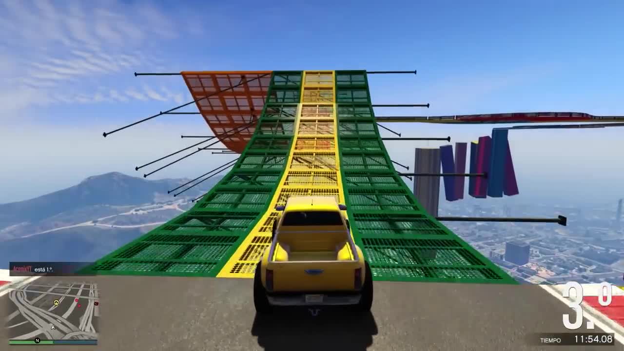 SALTOS de ALTA VELOCIDAD IMPOSIBLES 😱🚗 ¿CHOCAREMOS? en MIKECRACK CARRERA GTA 5 ONLINE #12