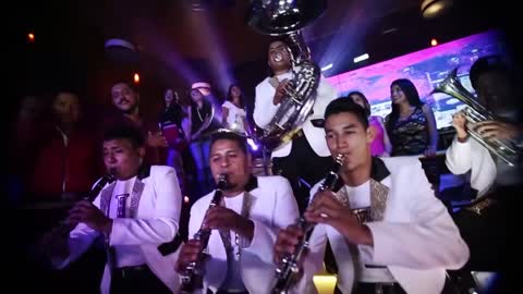 La Inolvidable Banda Agua De La Llave - Lo Siento (Video Oficial)