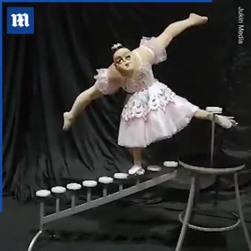 Woman performs amazing illusion trick