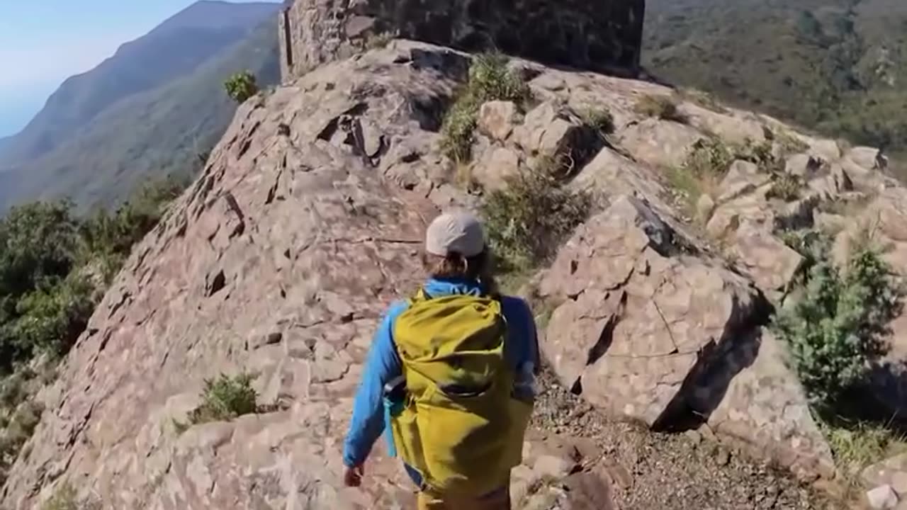 Stumbled across a mysterious structure on Google Earth, completely hidden in the middle of nowhere