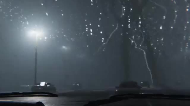 A storm is coming ⛈️