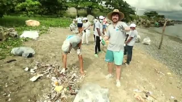 Dirtiest Beach in the world