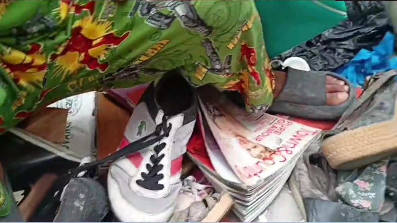 Part 6 Ja-ke at Ku-le (Sapatos at Tsinelas)