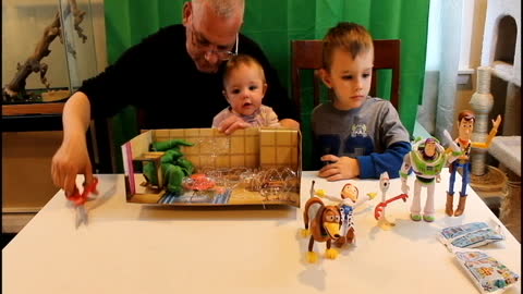 TOY STORY 4 RV!