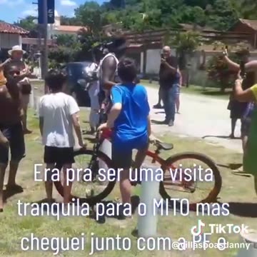 A FAKENEWS TABAJARA SENDO EXPULSA POR MORADORES.