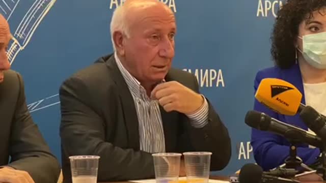 Кто стрелял и кто нанёс удар первым