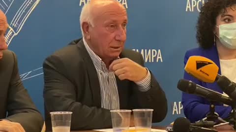 Кто стрелял и кто нанёс удар первым