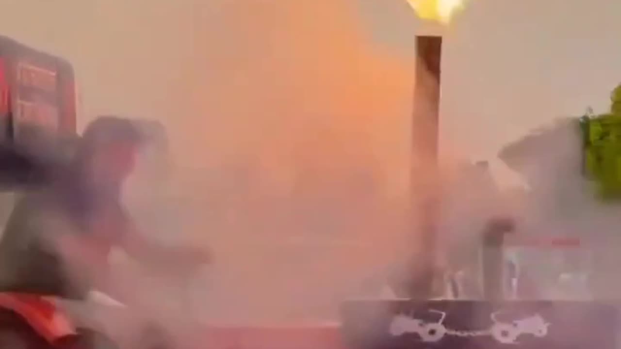 Cars on 🔥