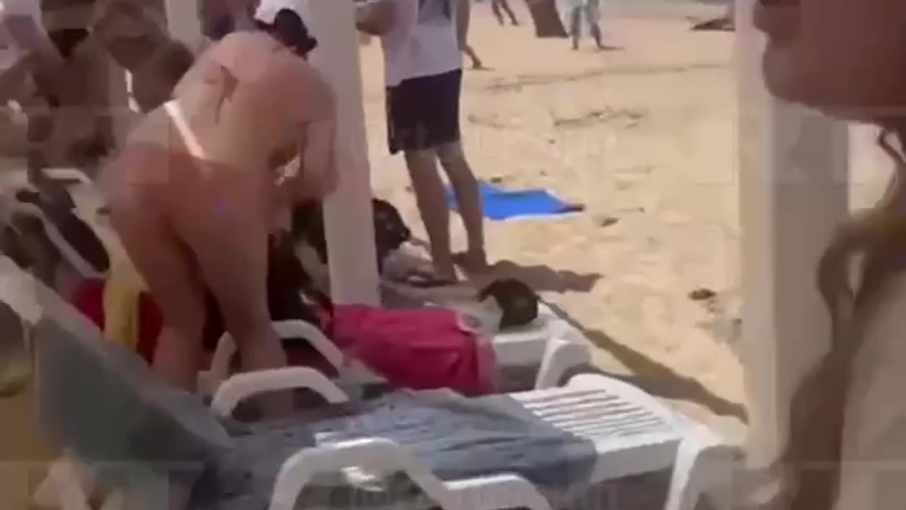 Death toll hits 5 in Sevastopol beach shelling