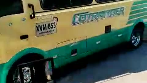 Paro de buses - Barrio La Cumbre