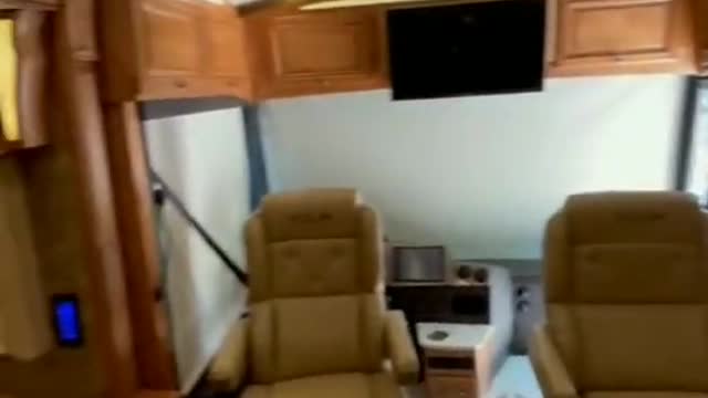 Luxurious Bus, Luxurious House Bus,Luxurious coach