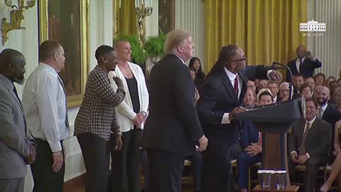Trump Thunderstruck