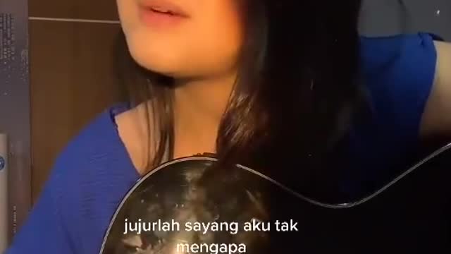 Sandiwara Cinta Cover Bulan Sutena