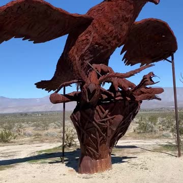 Anza Borrego Eagle’s nest and Snake sculpture.