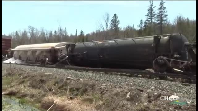 10 carriages derail after train accident in Canada