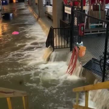 Floods in Chicago have turned the city into a giant river