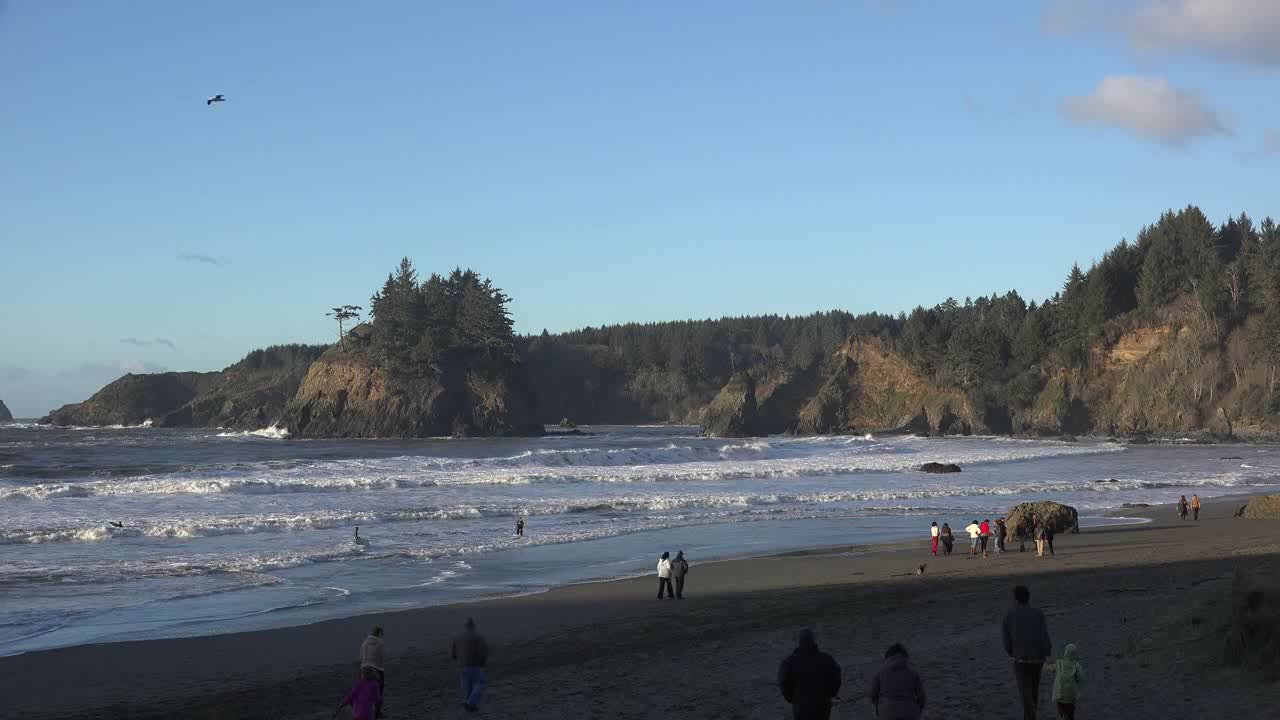 California Trinidad Town Beach Zoom
