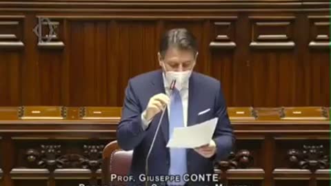 Alla camera il presidente del governo rossogiallo🔴⭐ elogia la Cina comunista🇨🇳