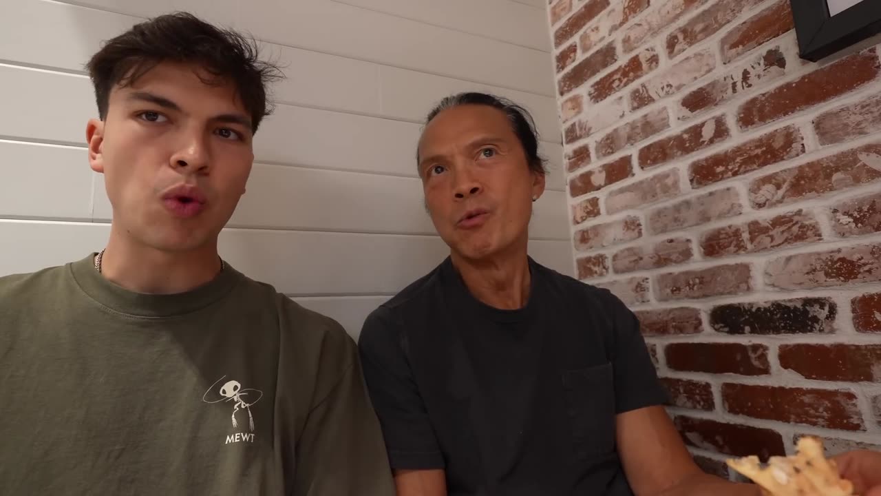 Iron Chef Dad tries Fast Food for the FIRST time.