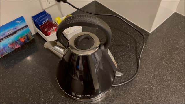 Russell Hobbs Electric Kettle