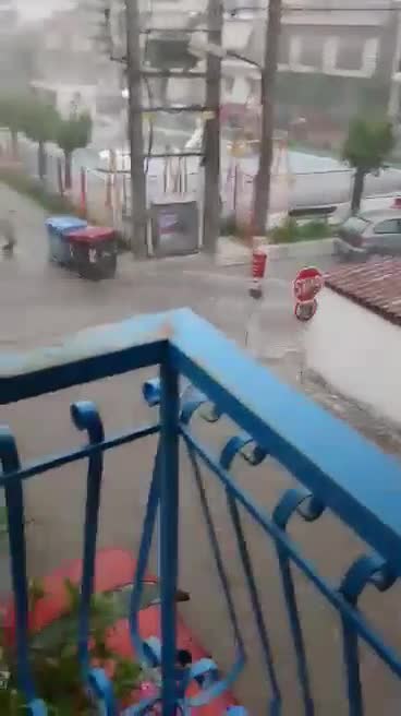 Ισχυρή καταιγίδα και χαλαζόπτωση στο Περιστέρι την Παρασκευή (17/05/2019)