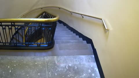 5191CHOB05Stair3_2021-01-06_09h00min02s847ms.mp4