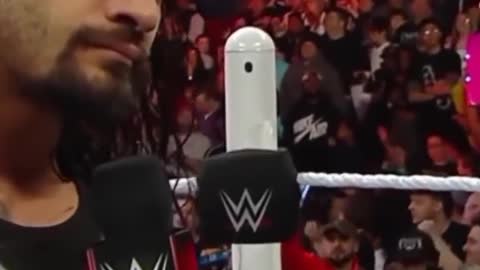 Roman reings attitude status