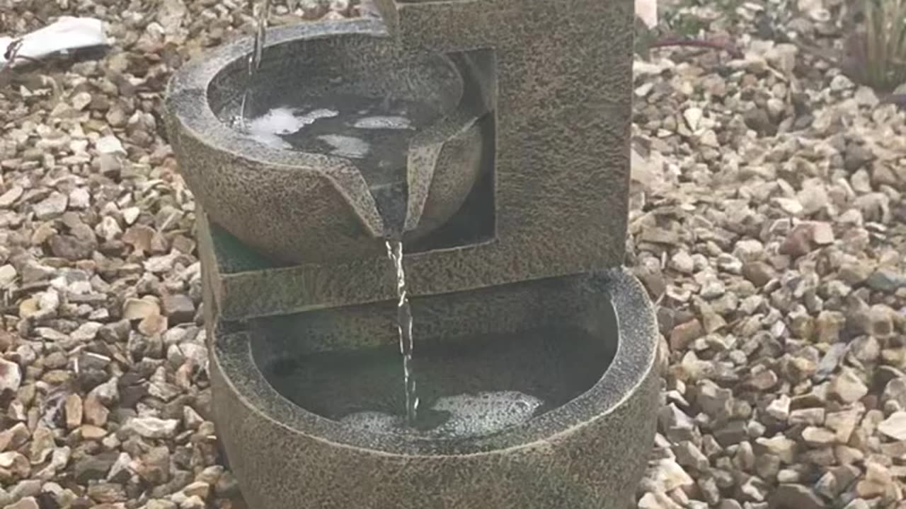 A little trickle in the garden 🥰