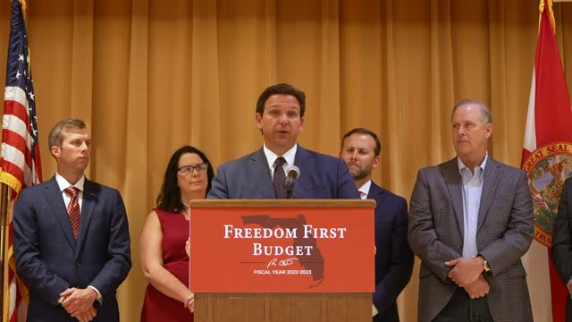 Gov. DeSantis Comments on Southern Border