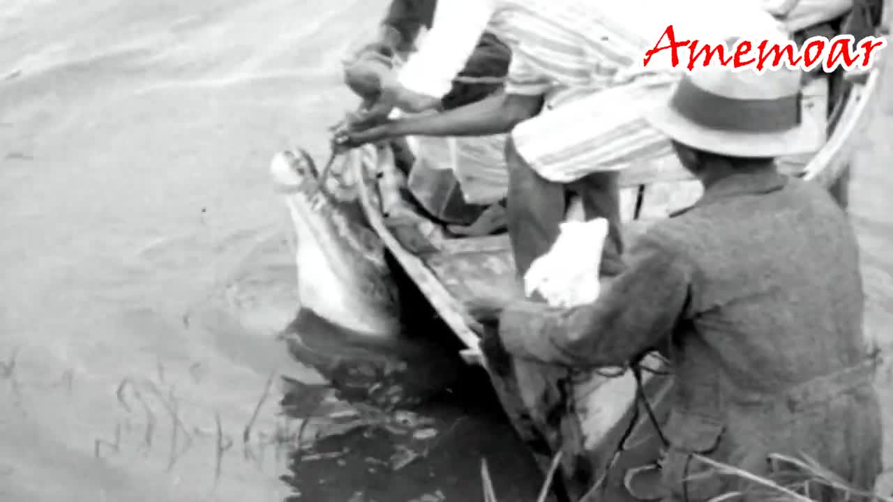 Mahakam river in the Dutch East Indies era