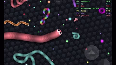 Slither.io gaming on iOS.