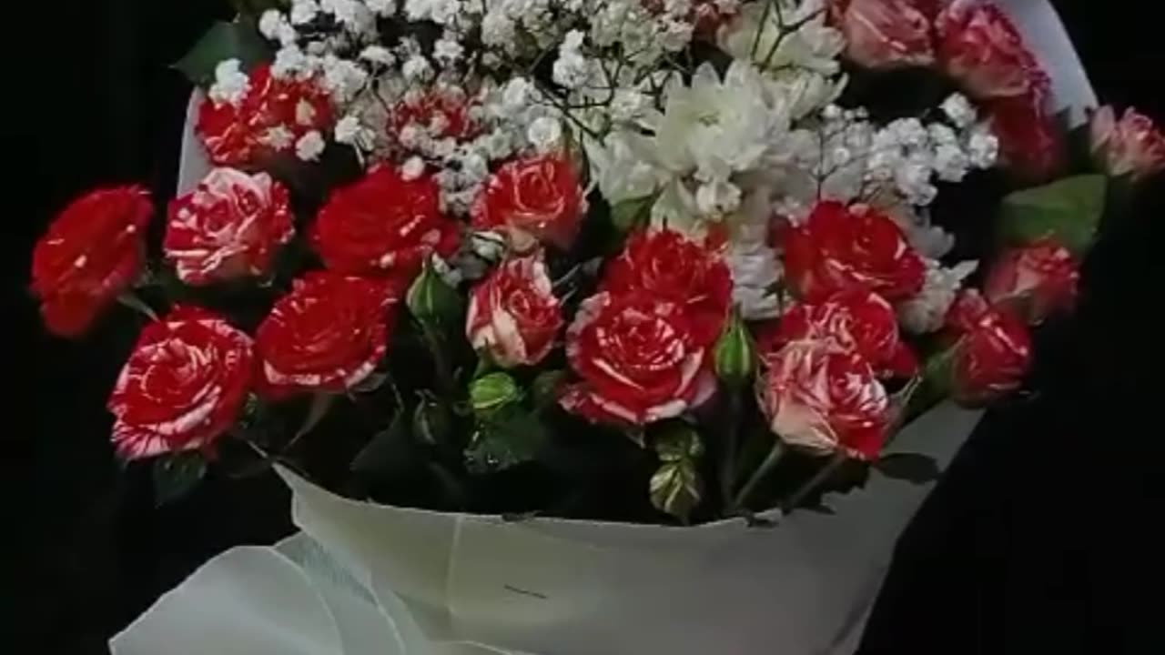 MINI ROSES BOUQUET