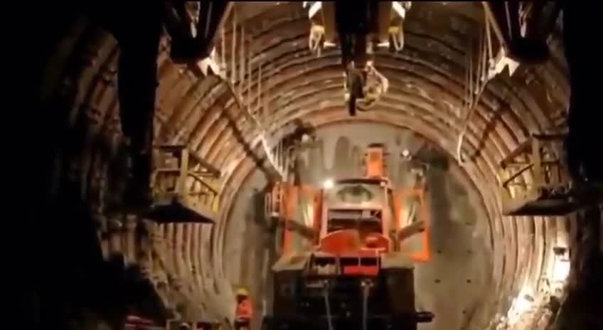 D.U.M.B.S & TUNNELS WORLDWIDE CONNECTED