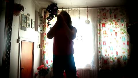 Susien keskellä, uni 5 - Indy Angel