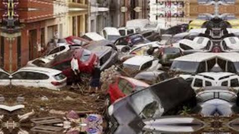 Spain flash floods: 95 killed in Valencia and Almeria